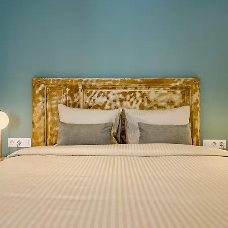 Novus Homes Barcelona Santa Eulalia * הוספיטלט דה יוברגאט