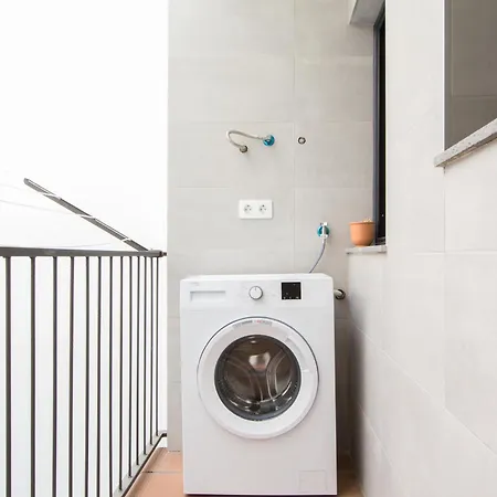 Novus Homes Barcelona Santa Eulalia * L’Hospitalet de Llobregat