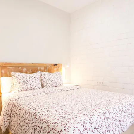 Apartamento Novus Homes Barcelona Santa Eulalia *