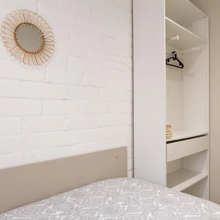 Novus Homes Barcelona Santa Eulalia Apartamento