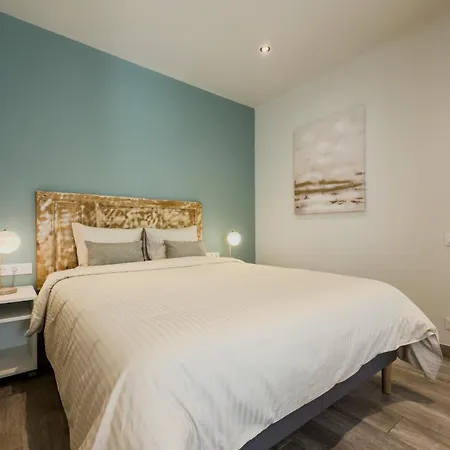 Novus Homes Barcelona Santa Eulalia * L’Hospitalet de Llobregat