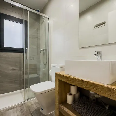 Apartamento Novus Homes Barcelona Santa Eulalia *