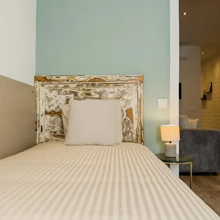 Novus Homes Barcelona Santa Eulalia Apartment *